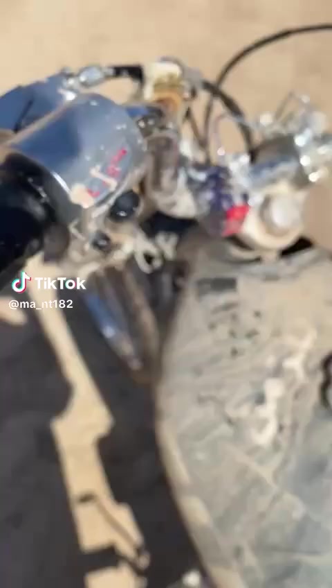 البيع أدوات كلك سيجي ٢٥ كلك ما مفتوحه ٦٠٠ بيه مجال مكاني شطره


**إذا كنت صاحب هذا الإعلان وتريد حذفه لأي سبب، رجاءا أرسل رسالة إلى الدعم الفني**