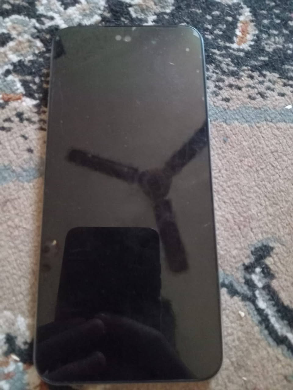 سلام عليكم  الجهاز تكنو سبارك للبيع  ذاكرة 64صار شهر من اخذتة ويا شاحنة وكفر بطارية 50000 امراوس عادي السعر خاص هذا الرقم ***********
