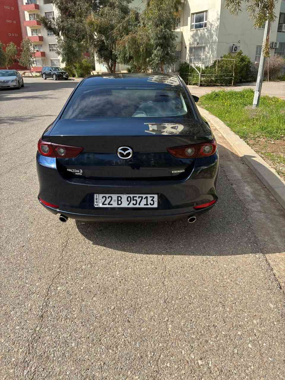 مازدا 3 موديل 2022 فول مواصفات
مكينه 2500
كير AT
صبغ بنيد وجاملغ سكن وحافه باب السكن
شاصي سليم
هزه وسنويه جديد 
ماشي 100 الف كيلو
سعر125$ بيها مجال
مكاني اربيل *********** أربيل, العراق
