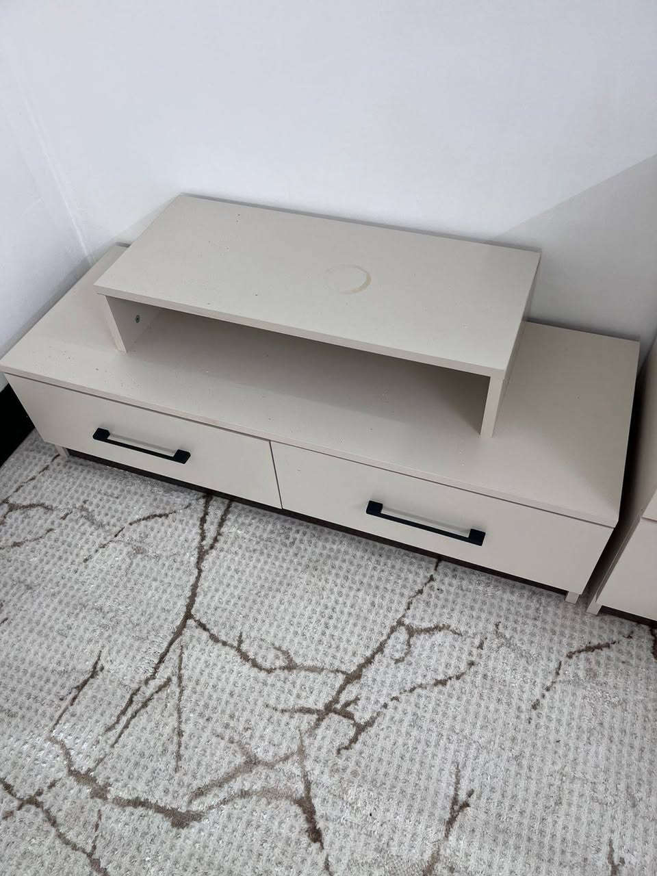 من داخل بيت الزبون
غرفة نوم 11قطع
معرض وموبليات اميد


**إذا كنت صاحب هذا الإعلان وتريد حذفه لأي سبب، رجاءا أرسل رسالة إلى الدعم الفني**