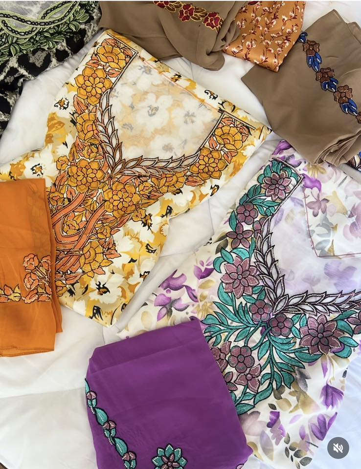 مخور (جملة ومفرد)القطعة 4 متر مفصل /القماش حرير ايطالي للحجر ***********
