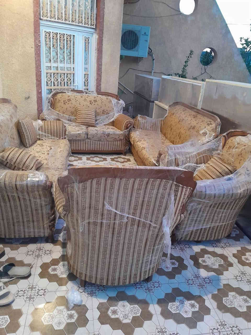 ديواوين  وتخامه باله اخو الجديد 
العنوان بابل البكرلي خط النفط 
***********
