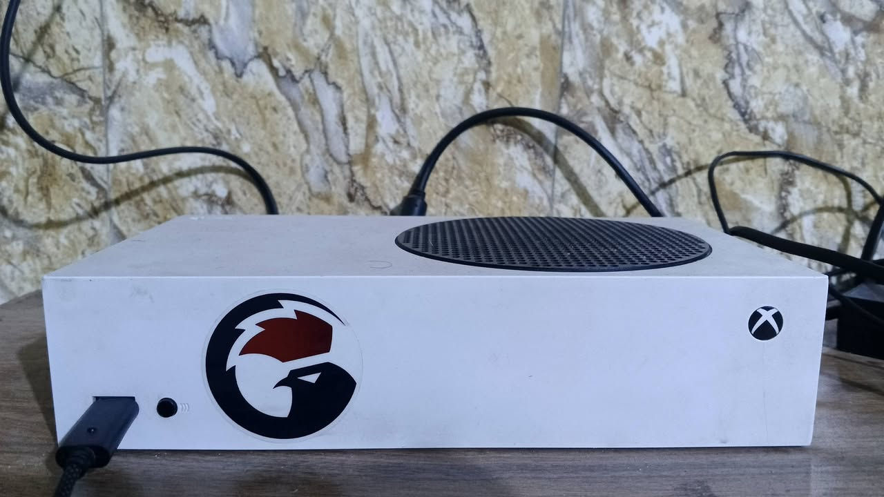 سلام عليكم سيريس س للبيع 350 وبي مجال
***********
