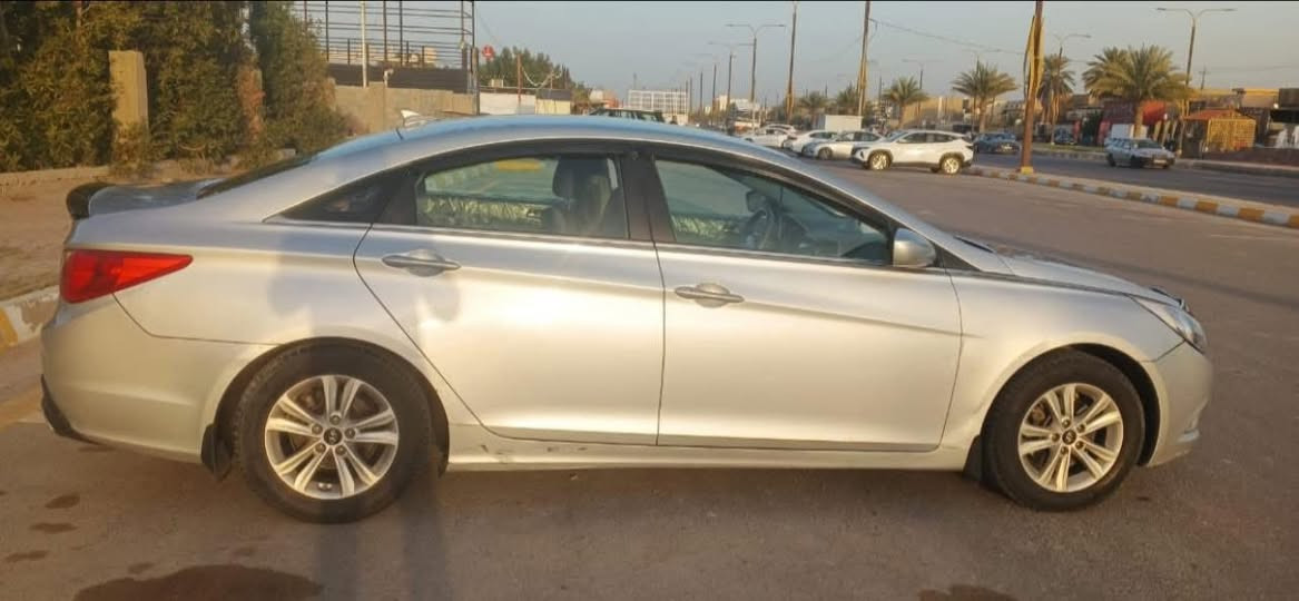 #hyundai_سوناتا 2013 امريكي 
كير محرك مكفول
تدفئة تبريد مكفول 
بدون حادث سنوية 
جديدة ماشية 175 
مكان الفلوجة 📍

رقم صاحبها 
🔺***********
*********** 👉 وتساب
 
ادخل للبيج بي سيارات معروضه 

🟥سعر ✍️👈🔥في التعليق يتم الرد فورا🔥🫡

🟥سعر $ ✍️👈🔥 لە کۆمێنت بنوسە یەکسەر وەڵام 
دەدەیتەوە🫡
———————————
بيع السيارات :: CARS#
👆👆👆👆
لعرض. سيارتك على الصفحه مراسلتنا واتساب

#للبيع - #سيارات - #معارض  - #معرض - #سياره
