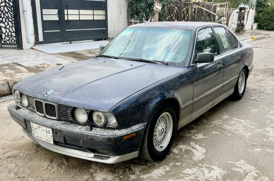 بيئم حجم 525 اصل موديل 93 رقم كركوك شرط التحويل بطاقه بانزين بيه صبغ عام جماليه بدون ضربه داخل جلد صاج كير محرك شرط تخم تاير تبريد تدفئه شغال سياره جاهزة مابيه نقص السعر 62 العنوان كركوك رقم الهاتف ***********
