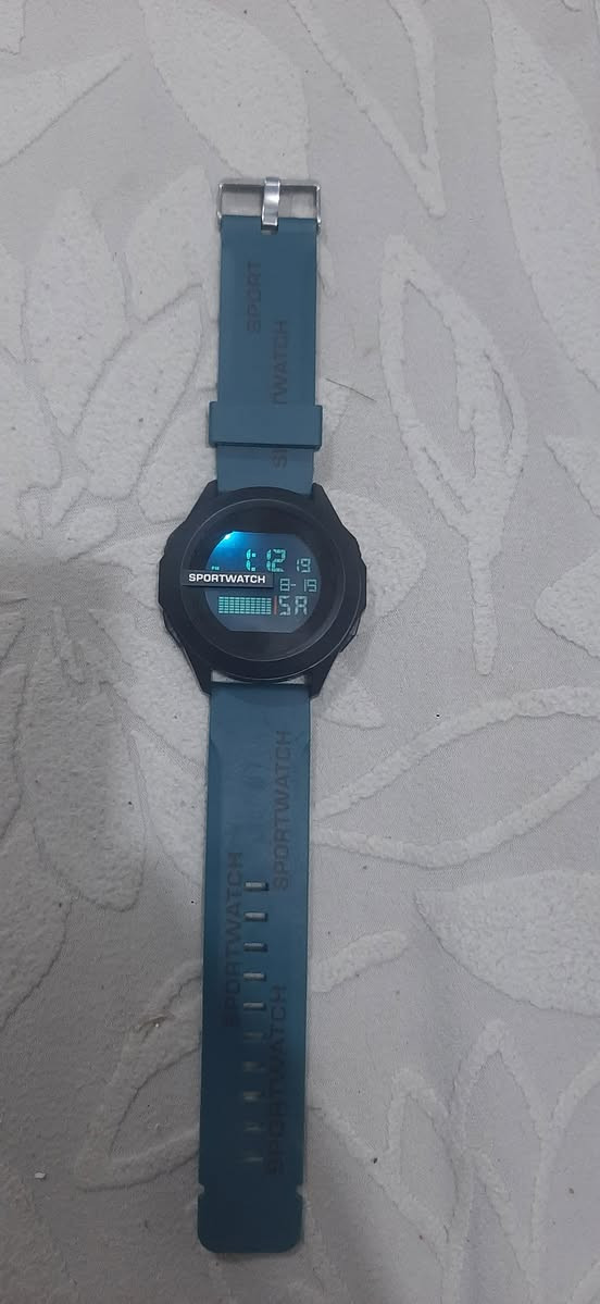 ساعة رياضية إلكترونية للرجال ساعة يد رقمية فاخرة ساعة توقيت مضيئة مع تاريخ الأسبوع ساعات رجالية مقاومة للماء السعر ١٥ متوفر ٥ قطع الي يريدهم كولهم ب ٧٥ مع توصيل


**إذا كنت صاحب هذا الإعلان وتريد حذفه لأي سبب، رجاءا أرسل رسالة إلى الدعم الفني**