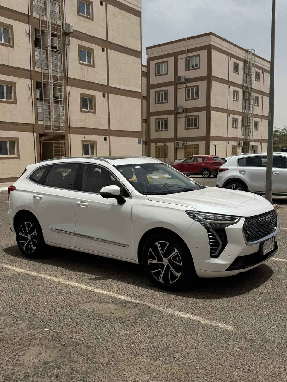 Haval Jolion هاڤال جوليون
السلام عليكم
هاڤال جوليون موديل ٢٠٢٣ للبيع   Haval Jolion
السيارة فول مواصفات رقم بغداد و تحت ضمان شركة نهج العراق ماشية ٧٢ الف كيلو متر
السعر ٢٣،٧٠٠،٠٠٠ دينار عراقي
المكان البصرة
للتواصل *********** و الشراي يتدلل
