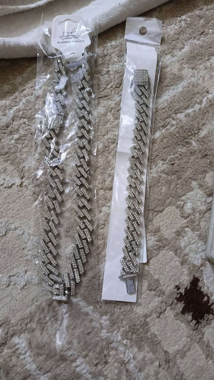 ا
أي قطعة تردون سكرين وعله الواتساب او عله الخاص ***********
