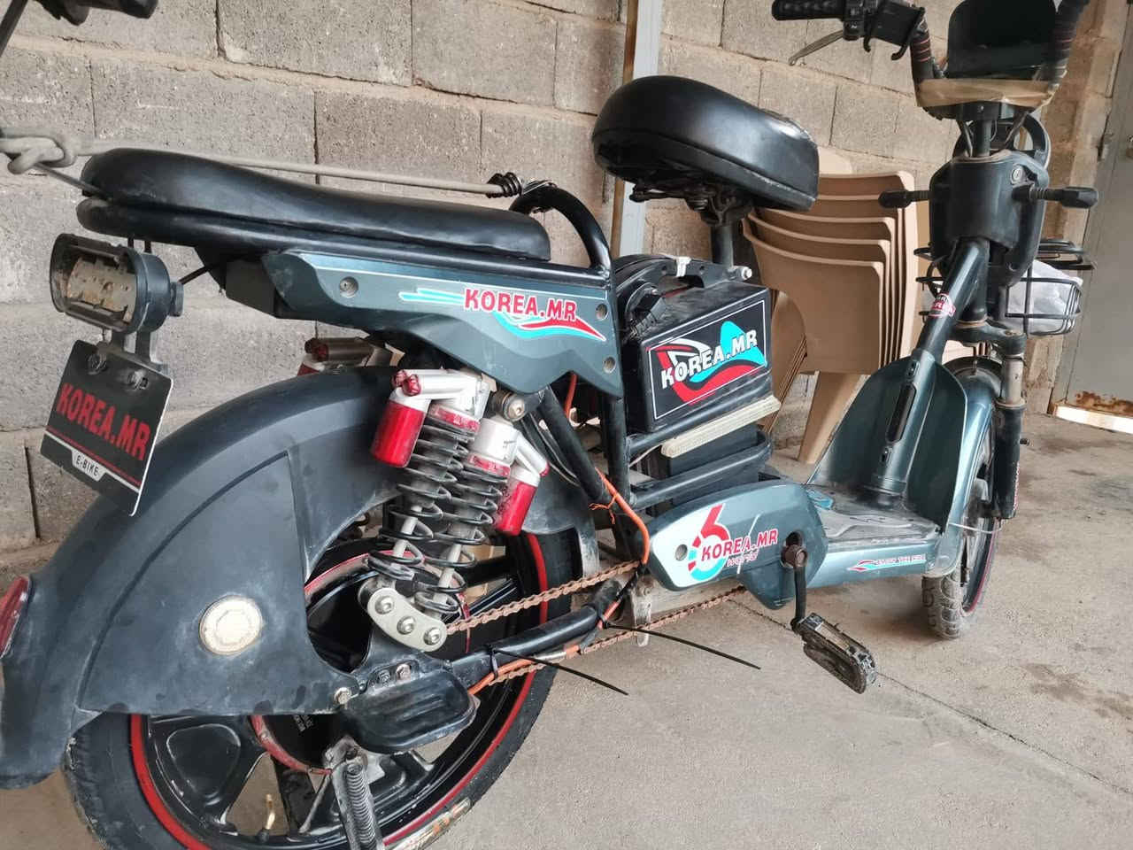 باسيكل شحن للبيع
بطاريات قبل سبوع نشدن جديده تاير خلفي جديد فقط حساس عاطل  
***********
