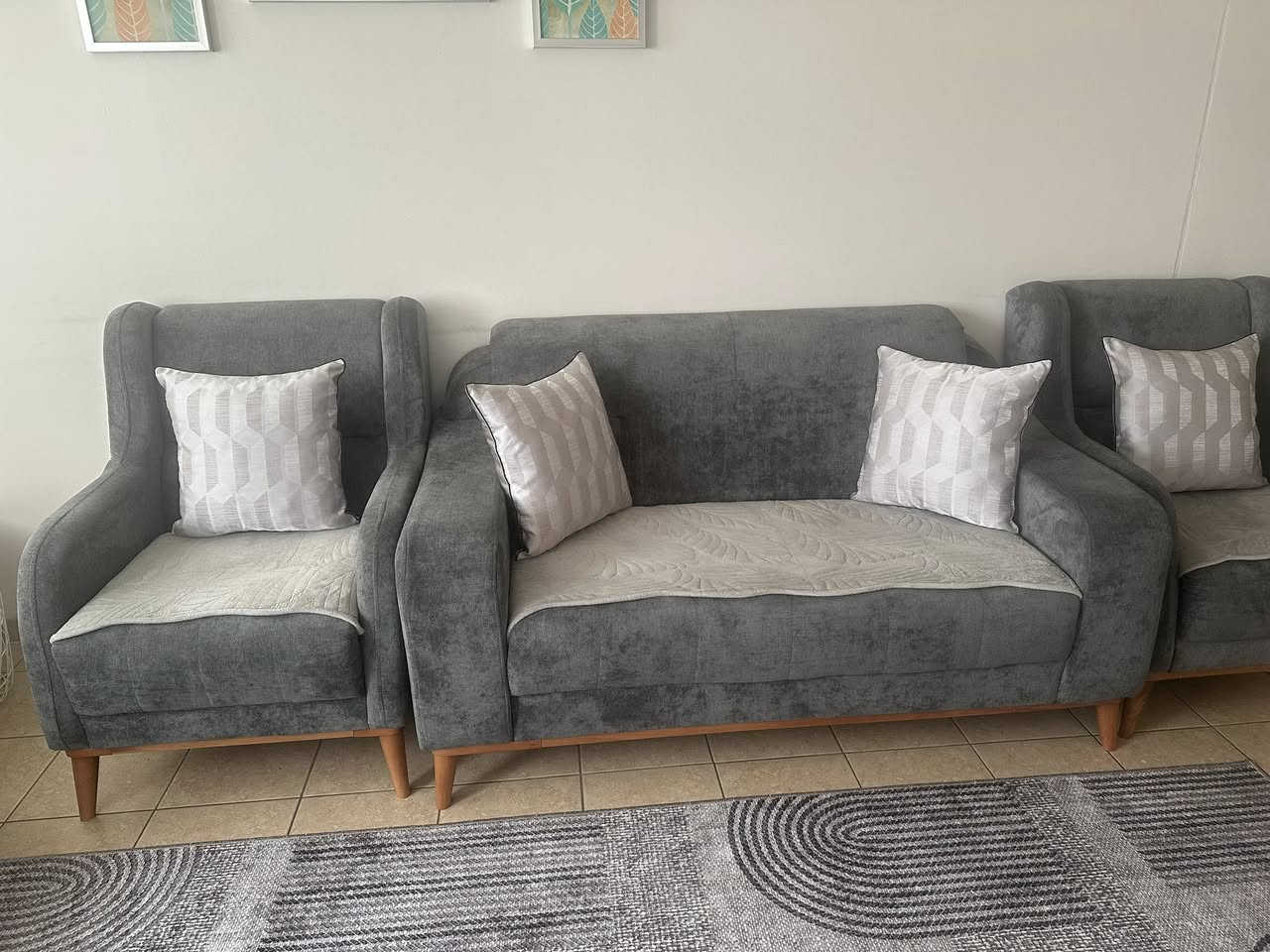 تخم جديد للبيع سبع مقاعد قنفه ثلاثيه وقنفه ثنايه وكراسي عدد ٢شغل عراقي درجه اولى سويته يم معرض الجود بل اعظميه سويته مليون ٢٠٠اريده ٨٠٠لطلب الستفسار دخل خاص


**إذا كنت صاحب هذا الإعلان وتريد حذفه لأي سبب، رجاءا أرسل رسالة إلى الدعم الفني**