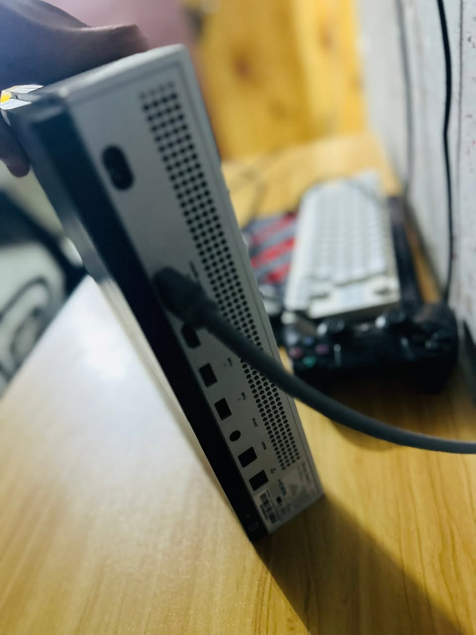 ‏Xbox واحد تيرا ويا جوزتك واحدة اصلية ومميزوك رسي وموس كيبورد تعيد قلب أي وحيدة تريد كامل 
‏العنوان بغداد أبو غريب الحمدانية الثانية قرب شيخ سامي 

واتساب ***********￼
￼￼ الاستفسار على هذا الرقم بس بس  واتساب ￼
