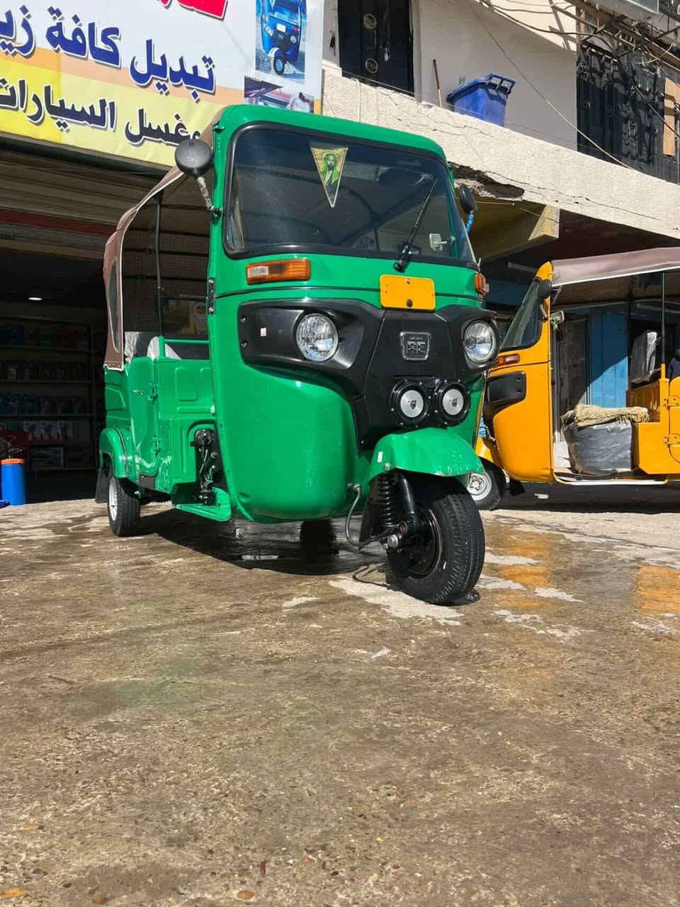 سلام عليكم تكتك للبيع رقم او سنويه بسمي  بكان بغداد بلديات رقم ‏‪***********‬‏
