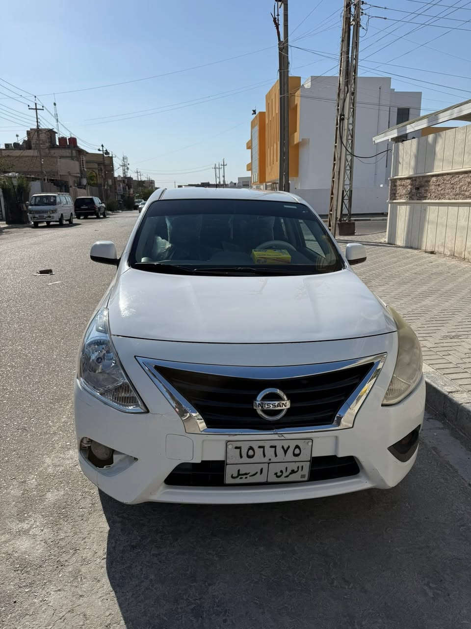نيسان سني 2021 رقم اربيل
سنوية لشهر 7 
بيها بارد 3 قطع السيارة بدون قطره صبغ بيها ملاحضات بسيطه 
مكينة وكير كفاله تبريد ثلج
السعر93 وبيها مجال
*********** 
البصرة_ القبلة

