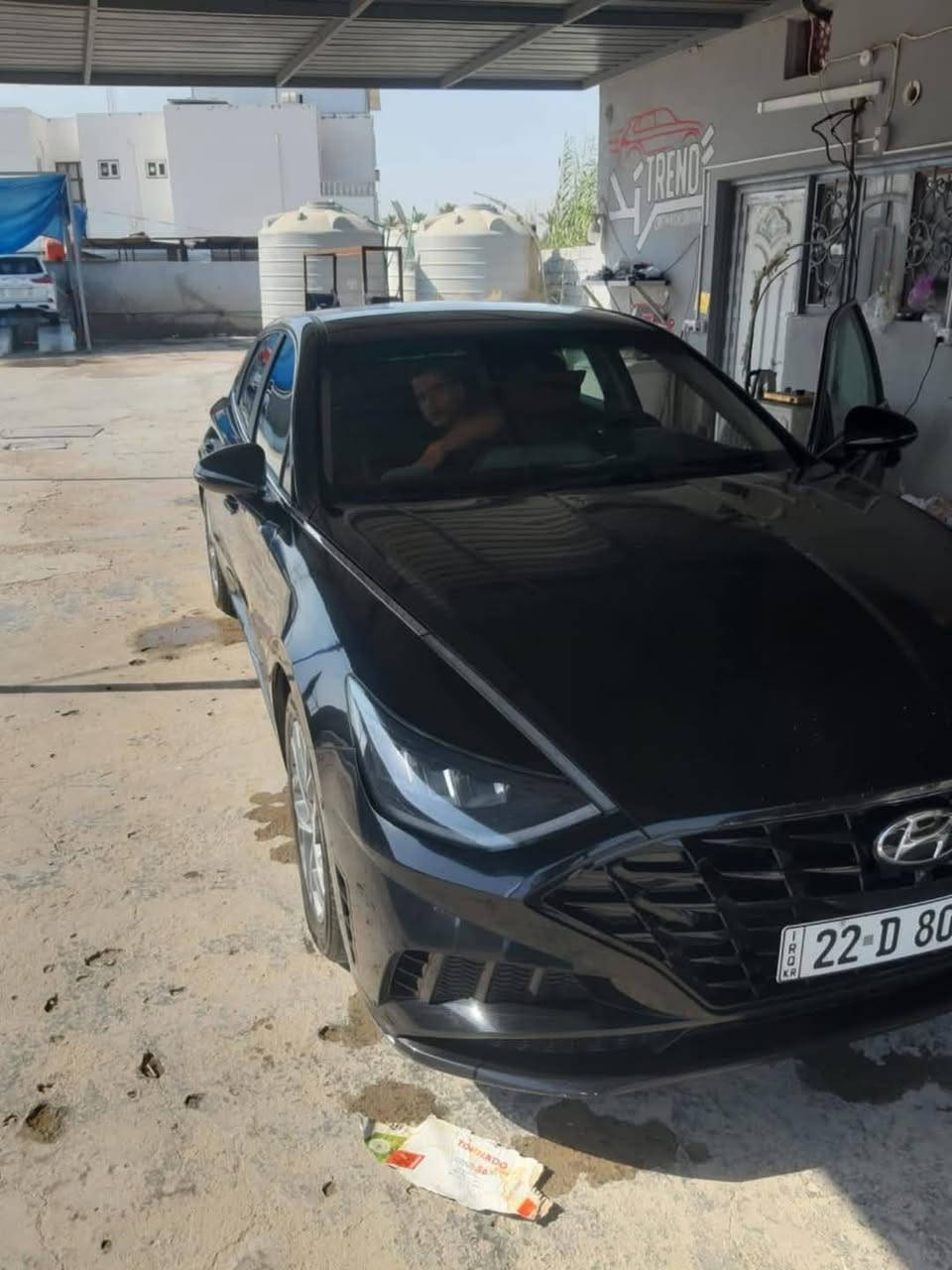 سلام عليكم ورحمة الله وبركاته
سوناتا موديل 22 مكينه 2500 أربيل
فول عدا الفتحه
 بأسم شركة عندي وكاله عامه مطلقه
حادثها كلش حلو جاملغ وبنيد الركن مقابل عكس السايق رقم الشاصي موجود بالصور
السعر ١٦٠ بيها مجال بسيط للاستفسار ***********

***********
