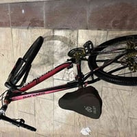 بايسكل shnalللبيع حجم27نضيف تايرات جديده قير شغال قاعده للسرج مريحه نو...