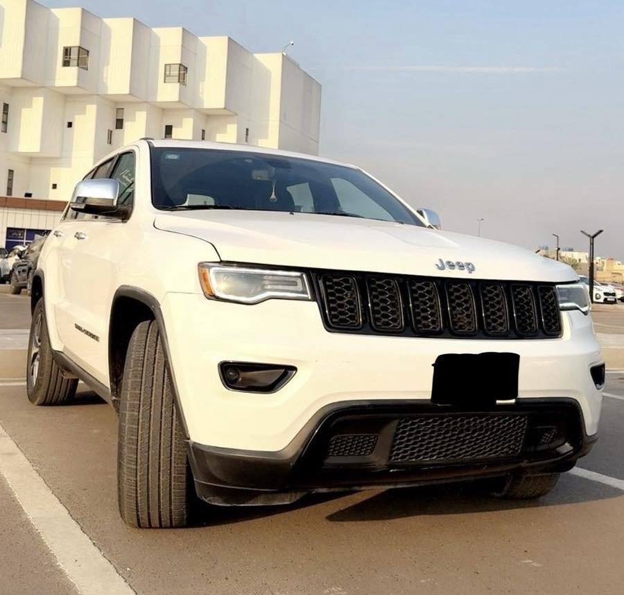 السلام عليكم
جيب موديل 2020 فول لمتد سونار مرفق بالصور

المواصفات
1- تحكم ستيرن جهتين مع تحكم تقديم وترجيع ستيرن
2- رادارات امامي خلفي وجانبي مع حساسات خلفية
3- تحكمات فور ويل تو يول
4 تحكمات باوضاع سياره جبلي ثلجي صحراوي
5 اطفاء الي لاقتصاد بالبانزين
6 تبريد كشنات مع تدفئة وستيرن تدفئة
7 خزن كشنات لحفظ الوضعيات

السياره بيها خير من الله مواصفات بعد فول 
مكان السياره بغداد الصليخ قرب العيادة الشعبيه
سعرها 270 
رقم تلفون *********** متوفر واتس اب صاحب الرقم هو صاحب السياره
