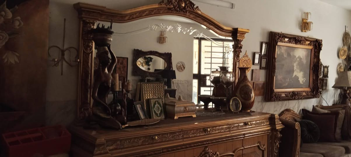 اللوحه التخم هو نص ٥مقاعدهو والبوفيه سيت وميز طعام تخم مصريالتخم هو نص ٥مقاعد


**إذا كنت صاحب هذا الإعلان وتريد حذفه لأي سبب، رجاءا أرسل رسالة إلى الدعم الفني**