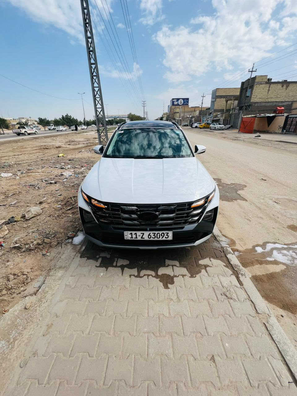 السلام عليكم توكسان 2025زيرو بغداد فول مواصفات واحد على واحد سقف بنوراما كامرات 360حساس امامي خلفي بردات جنطه كهرباء ***********استفسار
