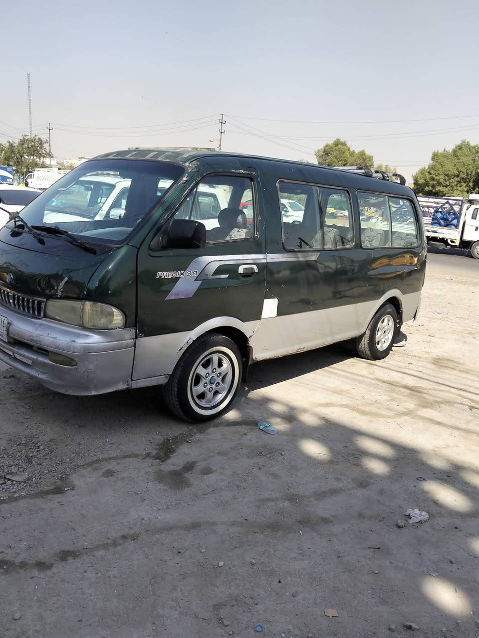 السلام عليكم ضيجو موديل 97 محرك 3000 شاص مقفول مكان ببغداد سعر 55 وبيها مجال رقم بغداد إ***********
