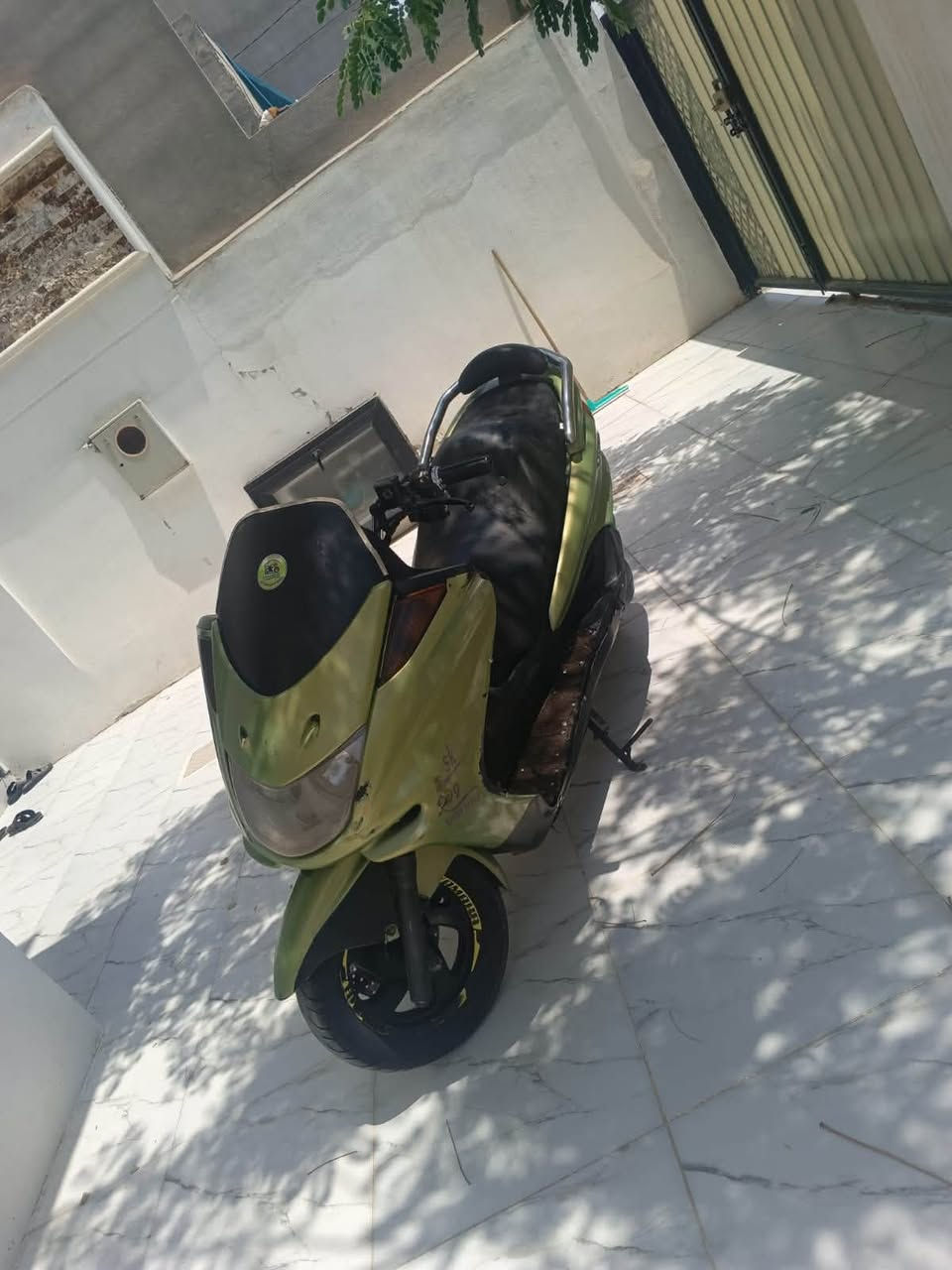 دراجه ماجيستا للبيع مابيها كلشي بس محرك مجفت!
انتبهلي فدوة اروحلك بس محرك كامله شغالة بس يردالها ترتيب بسيط سعر٤٥٠  دقم*********** عنواني كركوك
