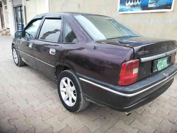 ئۆپڵ ڤیکترا مۆدێل ۹٤ئاڕم پلاستیک دهۆک  و سەنەوی جام کارەبایی مەکینە۲۰گێرعادی گێروومەکینە تووندوو تۆڵی ئاڕم ئەوەلیات بەشەرت سعری ۳۰معامەلە *********** رانية
