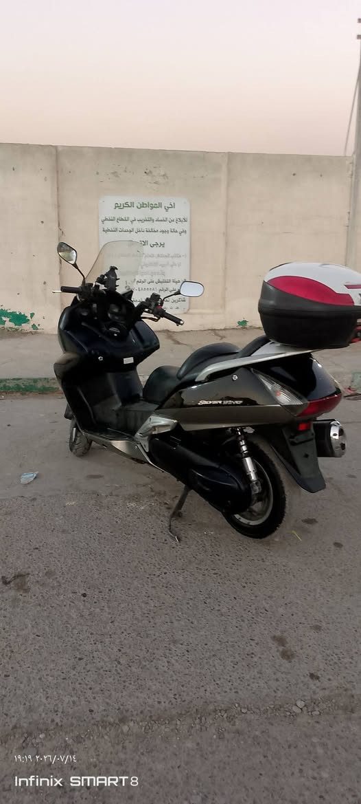 السلام عليكم سلفر ونج 400 كفاله عامه لونين اسود او بيجي مكينه مكفول ولكفر مكفول صار شهرين من نازله من الرمبه 
اوفر مود 
سكيورتي 
تدفئه يدأت 
استاند مبايل 
مري جانبيه 
صندوك تابوت 
السعر 19 أو بيه مجال للاستفسار ***********
عنوان بغداد مدينه الصدر 
 واتساب او خاص موجود
