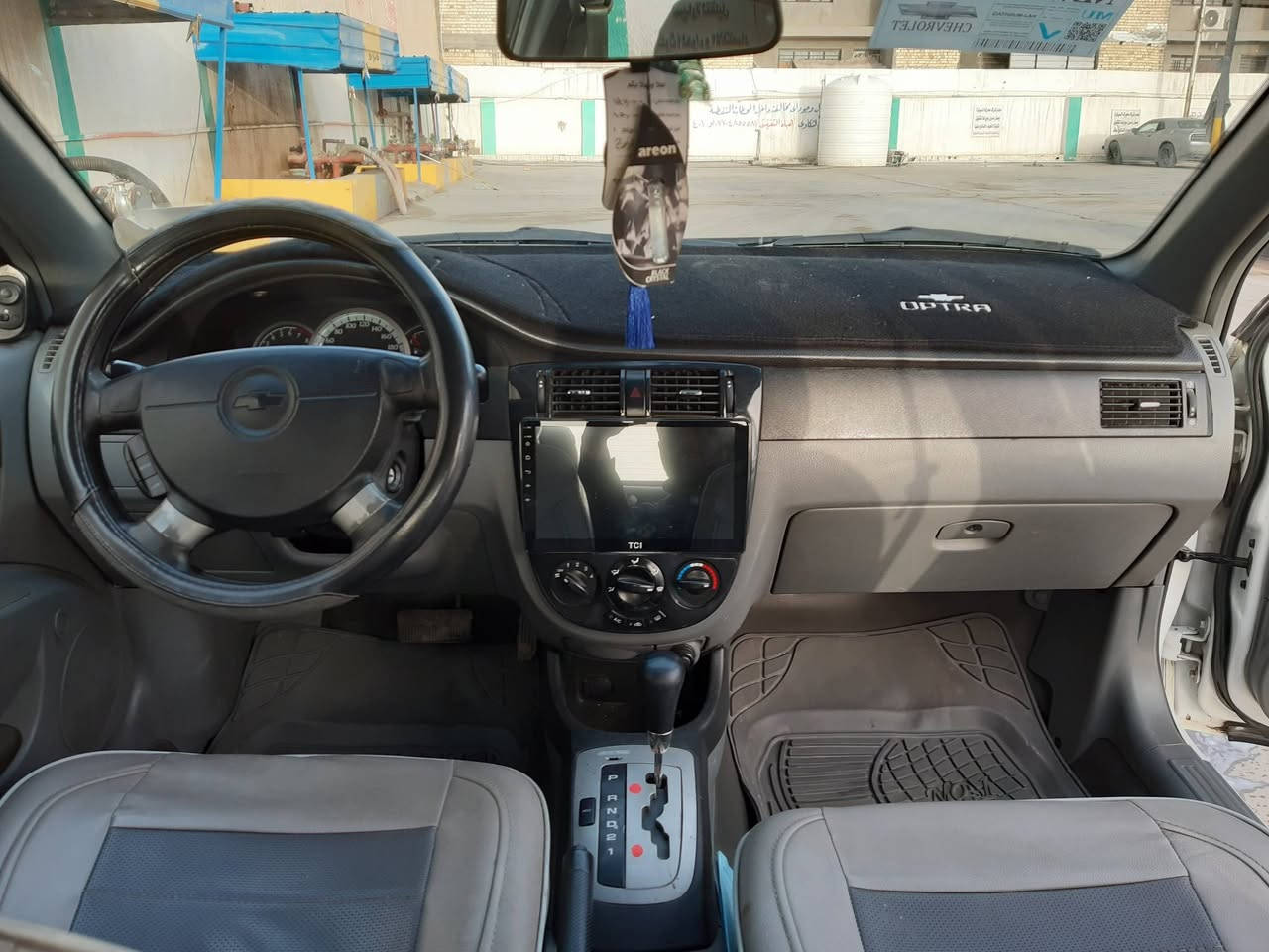 سلام عليكم اوبترا للبيع ٢٠١٢ شركه عامه رقم بغداد انكليزي ابأسمي هزه جديده سنويه ٢٠٢٧ تخم تاير صدر خلفي امامي جديد تبريد تدفئه شاشه كامره كشنات تغليف جلد تخم لايت زنون ماشيه ١٤٩ بغداد الشعله رقم ***********
