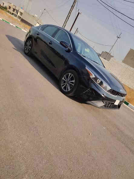 سلام عليكم
للبيع كيا فورتي موديل 2024 دخول جديد
بدون رقم ماشيه ٢٥ لف
ضرر السيارة
تبديل قطعتين بنيد وجاملغ امامي اليمنه فقط
طاك ايرباك استيرن رقم شاصي وصور الحادث خاص
مواصفات السياره
تحكم استيرن جهتين
شاشه كبيره كامره دوار
تحديد مسار اشاير بالمري
كشنات تدفئه استيرن تدفئه
رادارات جانبيه وخلفي امامي
شحن السلكي لد امامي
ويل كب حجم المحرك 2000 دوش
السعر 130 وبيه مجال بسيط 
مكان السياره بغداد حي العامل
اتصال على هذا الرقم ***********
