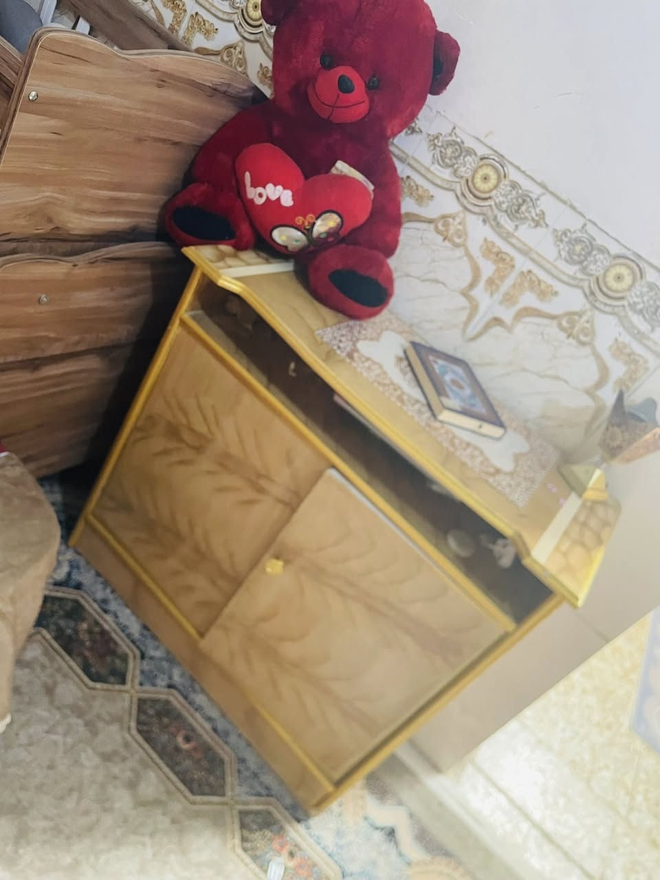 غرفه عراقيه نضيفه كلش اخت الجديد سبب البيع بسبب ضيق المكان مابيها اي شي يدات ميز تواليت احنه شايليهن لان عدنه طفل 850


**إذا كنت صاحب هذا الإعلان وتريد حذفه لأي سبب، رجاءا أرسل رسالة إلى الدعم الفني**