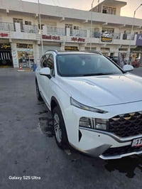 هيونداي سنتافي ليميتيد .2023 ابيض صدفي تخم تاير جديد  باتري جديد  سنتا...