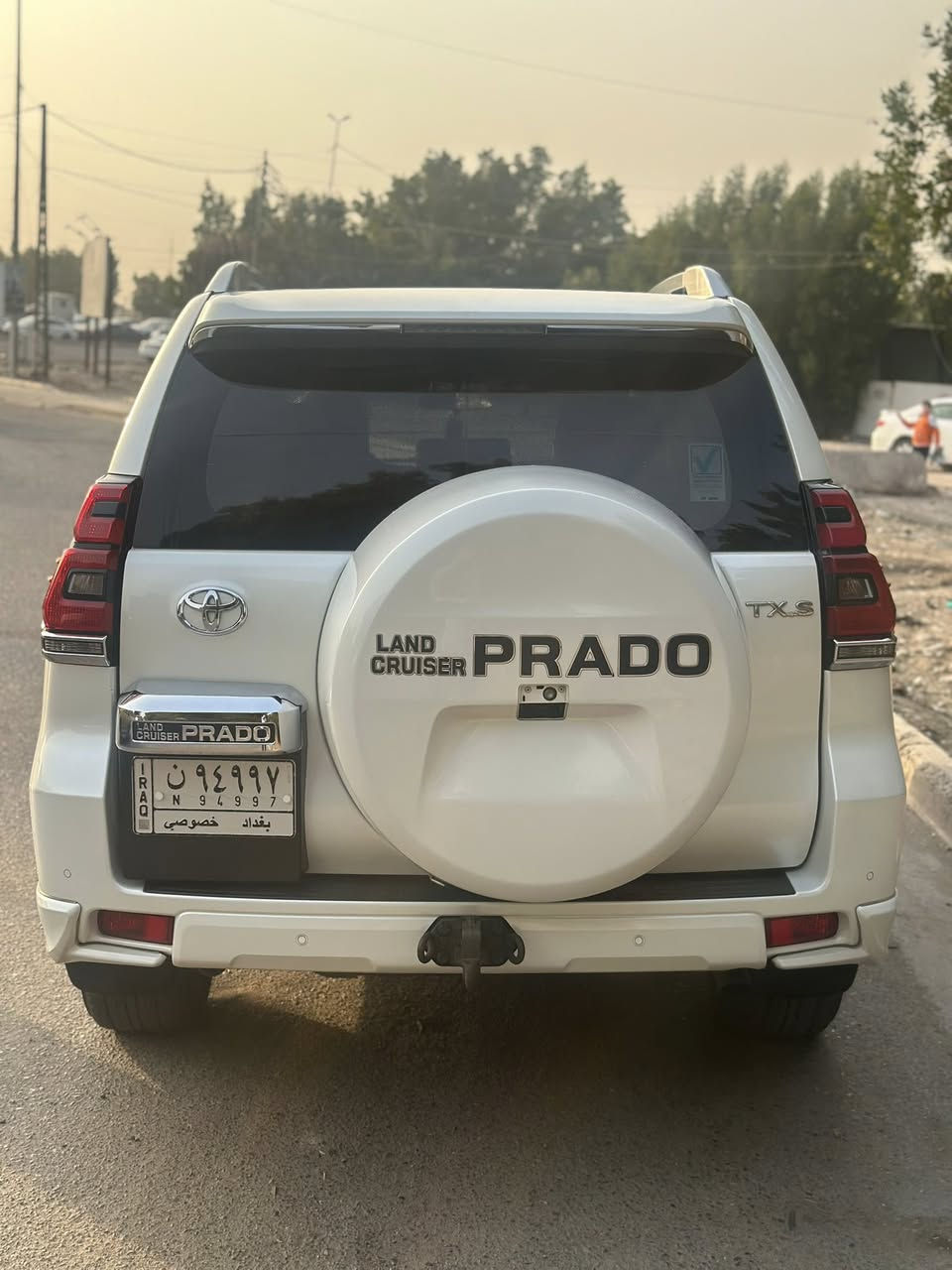 سلام عليكم
برادو 2020 TXS كفاله عامه
رقم بغداد 
ماشيه 53 الف فقط 🎁 
لايت عالي ناصي زينون 
زراك لايت 
كشنات كهرباء 
مري شفط
٣ قطع تبريد
تشغيل عن بعد 
السعر 43 ونص 
*********** 
مكانها بغداد حي الجهاد
