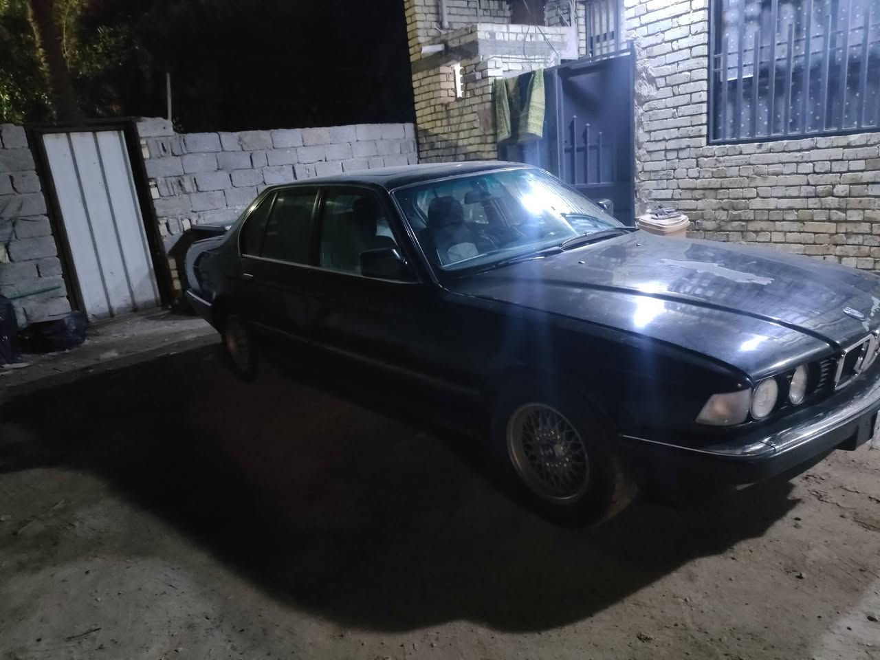 سلام عليكم
730 مفتوح رقم انبار سنويه27 سياره خير من الله مكينه وكير بيهن ضعف سعر 30 وبيها مجال *********** مكان سياره كربلاء
