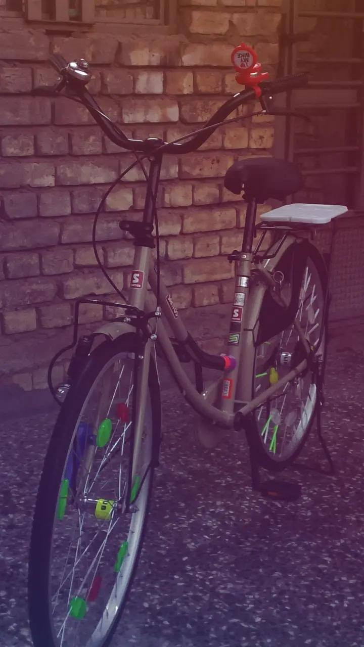 سلام عليكم
بيسكل بناتي البيع

مديل 2021

شركه سانتوس 

لون مميز

العنوان بغداد البلديات
موجود وتساب***********
