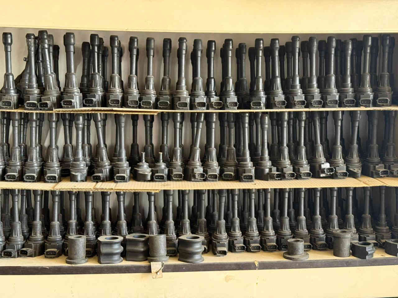 سلاو هاوريان ئه شيايى هايس نيسان يورڤان به رده سته به نرخى جومله گه ياندنمان هه يه بو هه موو شارو شاروچكه ناونيشان چوارقورنه به رامبه ر مه عره ز ژماره ته له فون *********** 
***********
