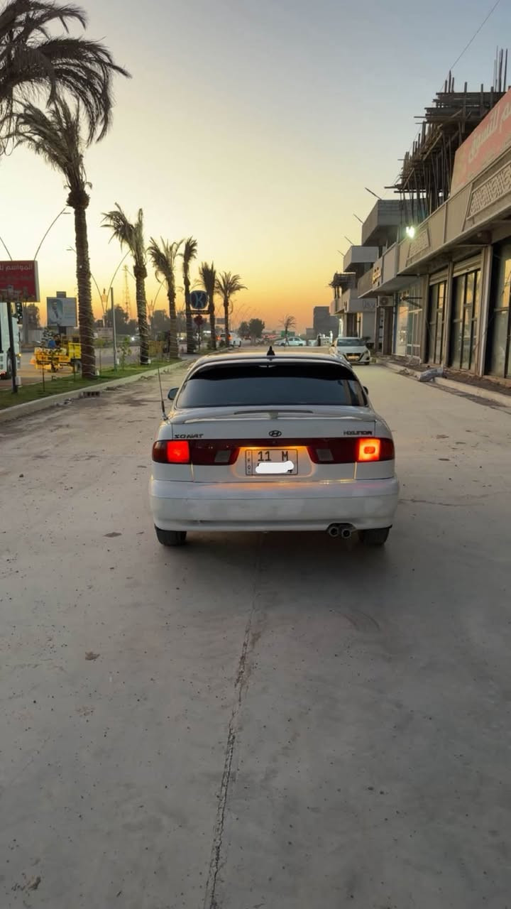 سوناته موديل 95 رقم بغداد مشروع وطني تحويل ثاني يوم سنويه جديده هزه جديده محرك مفتوح 2000 كير اوتو ماتيك سنتر لك علا ريموت تبريت تفه كهربيات دشبول لايت عالي ناصي جام سمعات أربعه كله شغال سياره مكفول كفاله عامه من ضربه ومعجون وخياس سياره داخل وخارج جديد سياره مال جناي متعوب عليه معنه كلام بيع أو مراوس حسب القناعه سعر تصال بل رقم *********** مكانيّ ديالي
