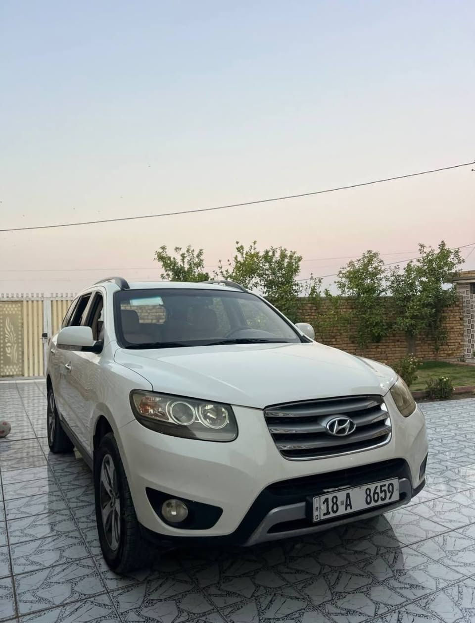 السلام عليكم سعر البلاش مناسب جدآ 148 وبيها مجال

🚘 للبيع هونداي سنتافي 2011 شكل 2012 🚘

- المحرك: 6 سلندر خليجي
- الممشى: 228 ألف كم جيد بالنسبة الموديل السياره
- الحالة: السيارة جاهزة من كلشي ومكفولة بيها ملاحضات بسيطة منشورات بالصور وبيها سونار 
- النظافة: كلش نضيفه وحلوه
رقم بابل الجديد مميز تحويل مباشر بأسمك
السعر: 148 ورقة وبيها مجال قليل 
المكان: الحلة بابل
للاستفسار: [***********
ملاحظة.السياره كير مكينه حداديه كله كفاله ومكفوله كفاله عامه عدا الي بالصور 
السياره 7 راكب 3 قطع تبريد 
المواصفات 
بصمه عدد 2
فتحه
كامره خلفيه 
6 سلندر 
7 راكب
3 قطع تبريد 
اشاير بالمري 
مري شفط
كشنات كهرباء 
عينة تبريد كهرباء 
تبريد ثلج 🥶
وباقي المواصفات معروفه حلة, بابل
