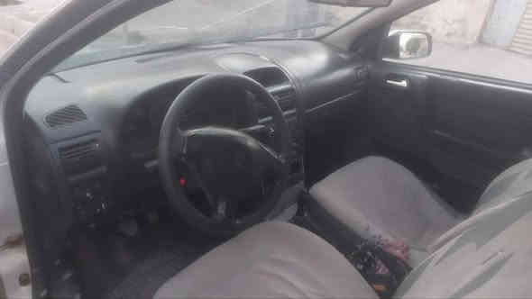 ئۆپل ئەسترا 2002 ڕەقەم دهۆک سەنەوی بەسەر چووە ساحێب سەنوی مردووە....سەیارەکی زۆر خاوێنە..مکینە شانزەی قایش پان بێ بوخار بێ دووکەڵ...گێڕ عادی گێڕو مکینەی بەشەرت،،جام کارەبایی...سەیارەکە ماڵی دۆستە بۆ سێتەرە هیچ کێشەی نیە.. نرخی 21 گەڵاو کەمێک مجال....
بۆ زانیاری زیاتر و محامەلە تەلەفۆن بۆ خاوەنی بکە ئەمە ژمارەی خاوەنیەتی .
***********
*********** شقلاوة
