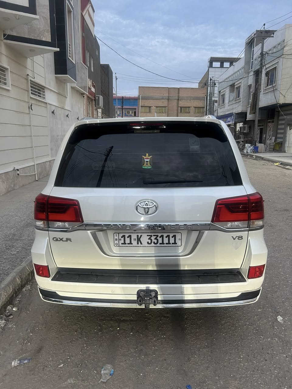 لاندكروز موديل 2017 مكينه 8 خليجي كفاله عامه فول مواصفات عليه شاشه لكزز ماشيه قليل رقم مميز مواصفات معروفه مايحتاج احجي مكاني الناصريه مركز  السعر 530 ورقه 
للاستفسار الاتصال ***********
