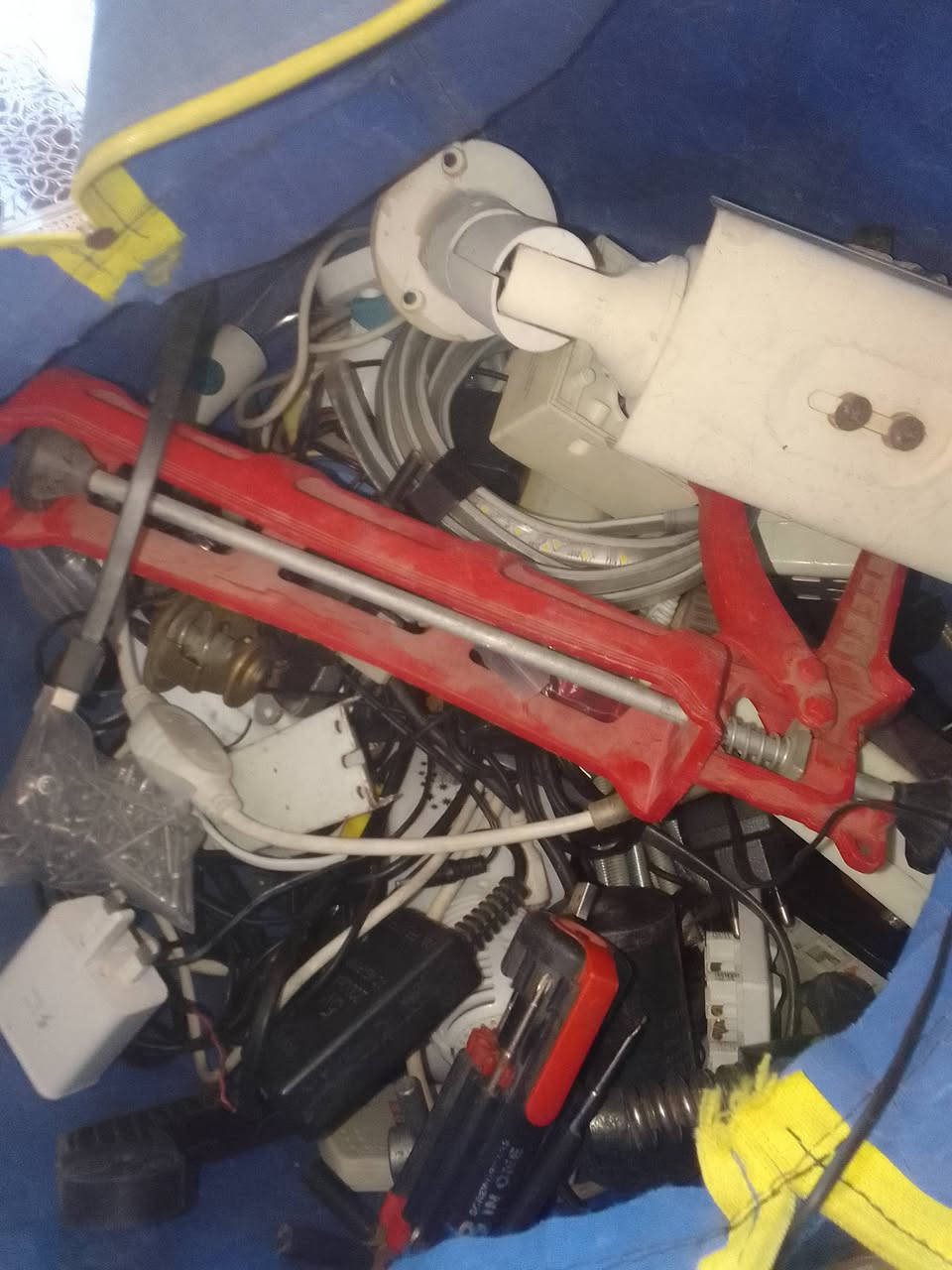 لبيع


**إذا كنت صاحب هذا الإعلان وتريد حذفه لأي سبب، رجاءا أرسل رسالة إلى الدعم الفني**