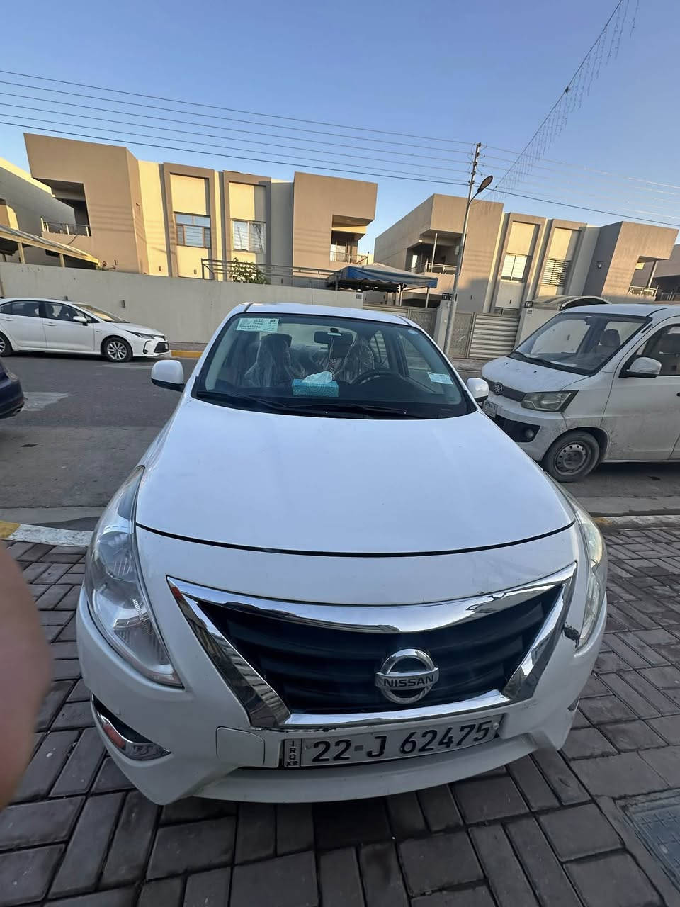 سني 21 
بدون حادث 
سياره با اسمي ثاني يرم احولك 
***********
كرخ -حي خضراء
