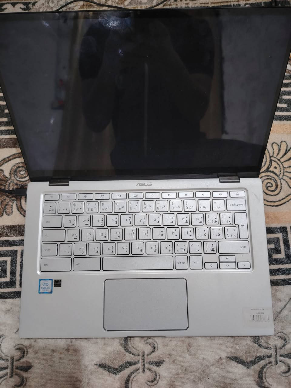 لابتوب ماركة ازوز جديد استعمال يومين فقط، شاشة قلاب ولمس ذاكرة 64 رام 8 المعالج core m3 السعر 260 وبي مجال بسيط للاستفسار خاص


**إذا كنت صاحب هذا الإعلان وتريد حذفه لأي سبب، رجاءا أرسل رسالة إلى الدعم الفني**