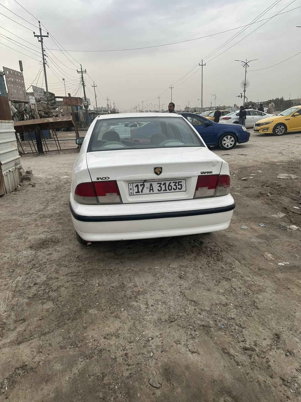 سلام عليكم سمند للبيع موديل 2011مكينه كير حداديه كله جديد كهربائية شغاله وباقي التفاصيل  اتصال على هاذا الرقم ***********
