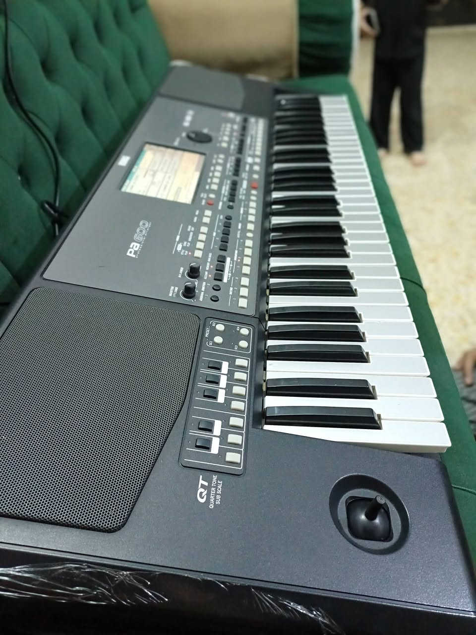سلام عليكم  من رخصة  ستاذ طه KORG 600. للبيع جهاز نضيف حيل فول نضافه  برنامج كذالك فول شخط مابي جهاز مال لبيت سعر 6 أوراق قفل قفل مكاني بغداد ***********
