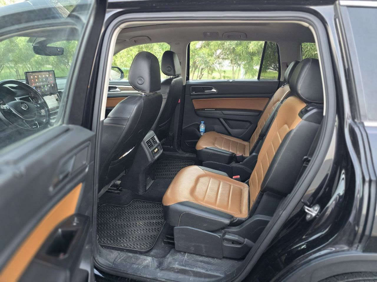 فولكس واكن اطلس موديل ٢٠١٩
اعلى فئة ماكو فوكاها
 #ATLAS_SEL_PREMIUM
ويل كروم حجم ٢٠ 
كامرة محيطية ٣٦٠ درجة 
دفع كلي مع ٦ انماط قيادة
محرك جبار VR6
الانارة تفاعلية مع حركة الستيرين شاشة ديجيتال  
وبعد بيها هواية مواصفات
شوف الفديوات بعد عالمواصفات   
ضرر نص الباب الامامي ونص الباب الخلفي الايمن فقط بدون ايرباك 
#ATLAS_SEL_PREMIUM
اعلى فئة-فول الفول 
سعر مناسب 
للاستفسار 
***********
