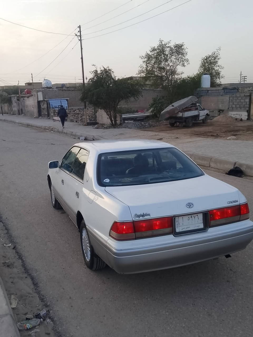 اسلام عليكم راس ثور للبيع موديل 95سياره مكفول جاهز ه ماعوزه برغي  سعر 95وبيه مجال  سنويه 26 العنوان  سياره البصره قضا القرنه الستفسار علا هذا الرقم. ***********
