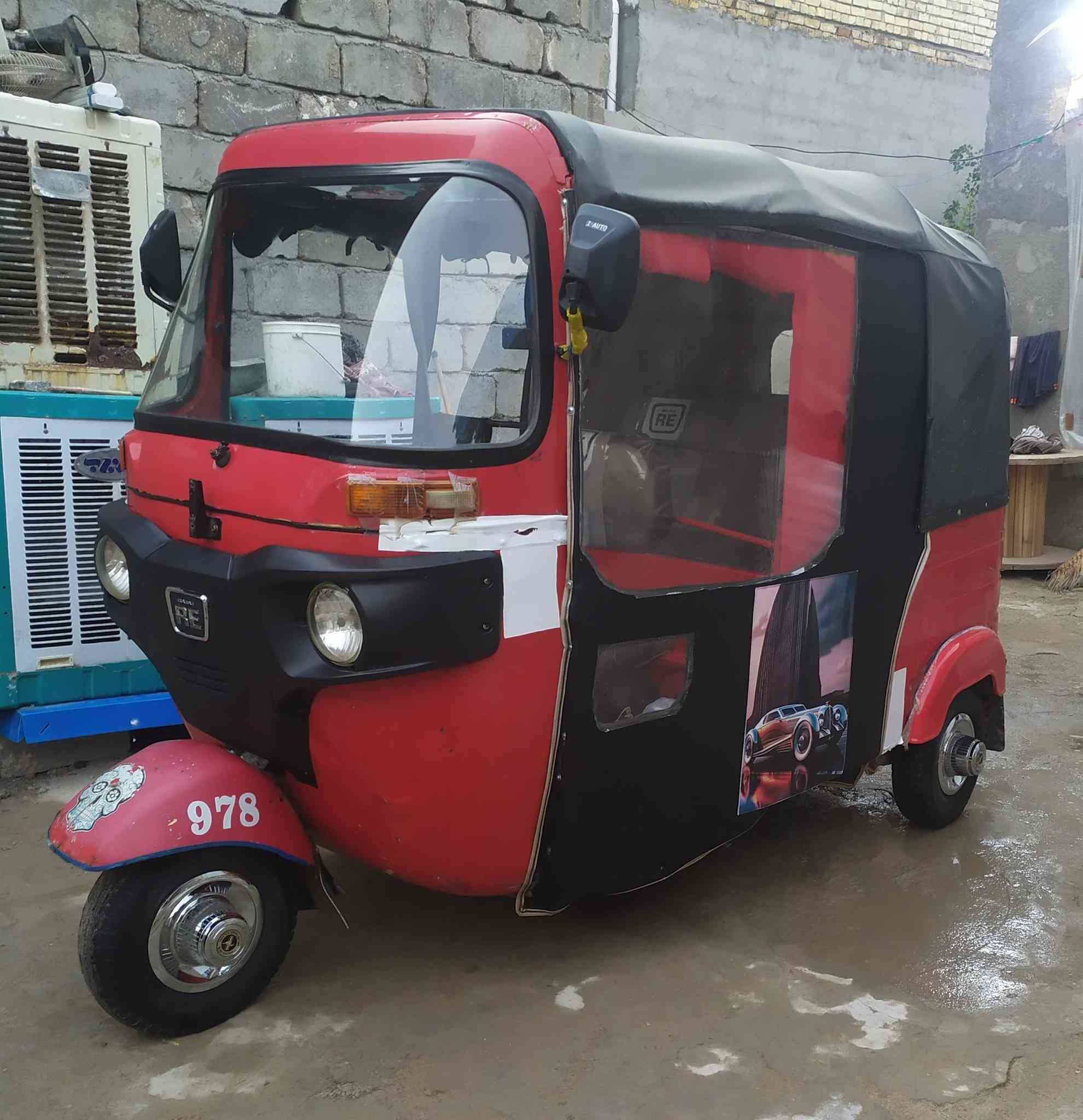 تكتك زيل للبيع موديل 18 اوراق أصولي السعر 3100وبيه مجال الستفسار *********** محرك بجاج موديل 18
