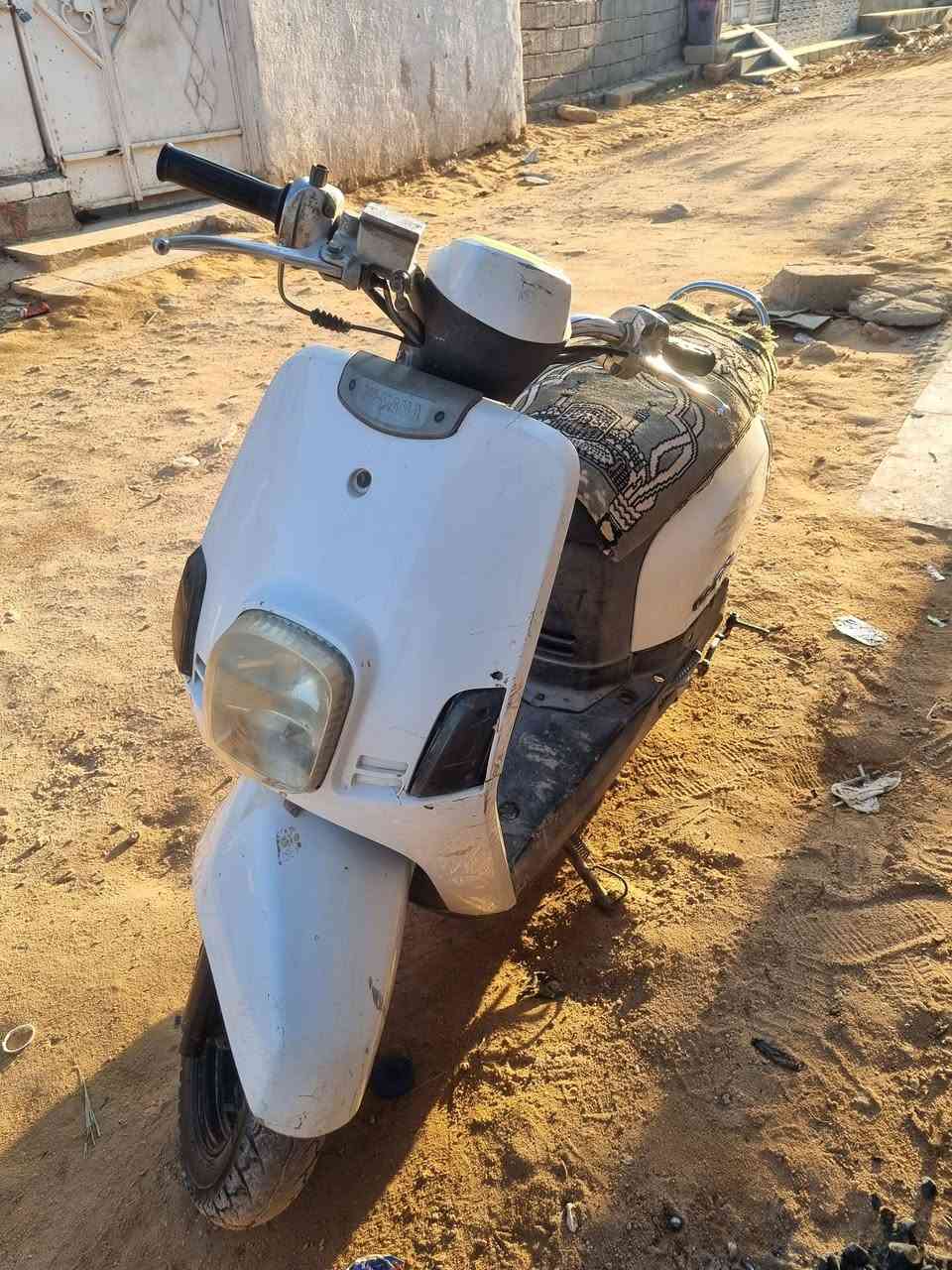 ماكس بوليس للبيع دراجه بيهه نقوصات بسيطه السعر ٥٠٠ وبيهه مجال 

مكاني كربلاء الشبانات حولي ابو مهدي المهندس

***********
