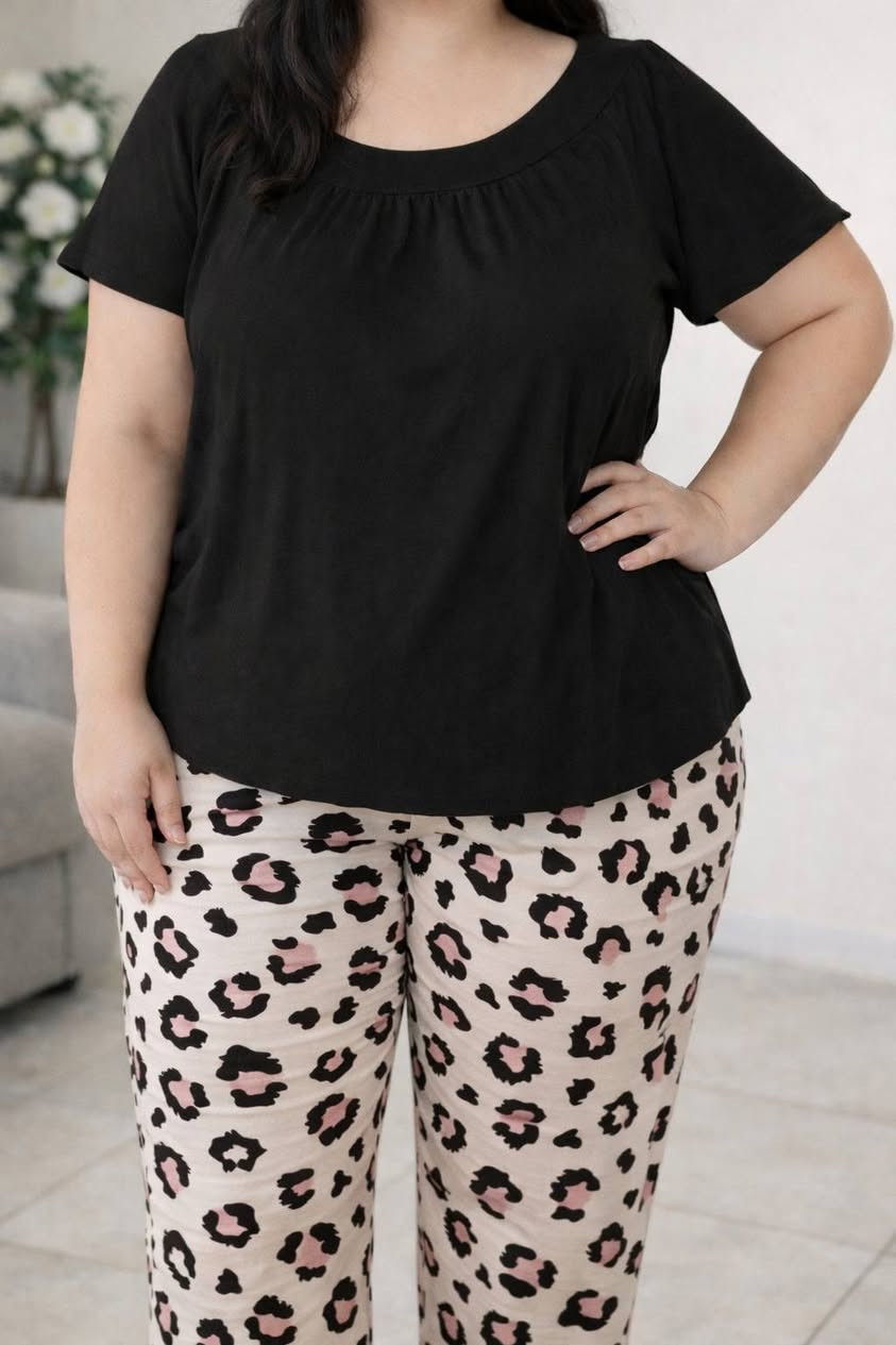 🎉 عرض رمضان 🔥
قميص 4000
تراكسود 2500
أول عشر طلبات الهم هديه 
تاخذين الاثنين بـ 5000 بس 😱
⏳ 3 أيام فقط
اللي تتأخر… غيرها تاخذ مكانها 😉توصيل مجاني
#عرض_رمضان
#مسابقة
#ملابس_نسائية


**إذا كنت صاحب هذا الإعلان وتريد حذفه لأي سبب، رجاءا أرسل رسالة إلى الدعم الفني**