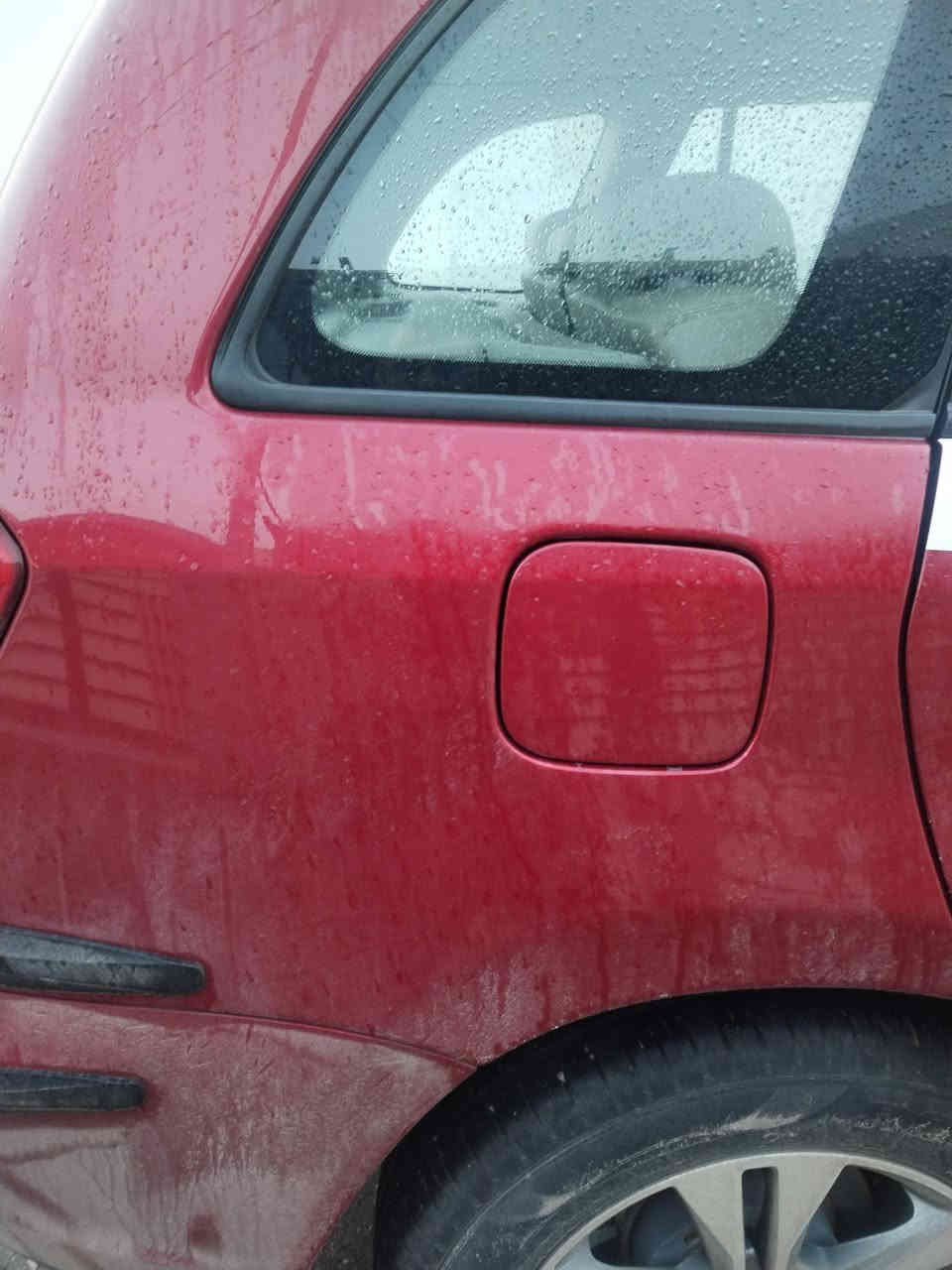 السلام عليكم ورحمة الله وبركاته
تيكو 3 للبيع بأسمي (حرة) رقم بغداد 

واسط - كوت

صبغ شركة بدون ضربة (فتحت البانزين). 

٤ أصابع بين البك لايت والدعامية (بارد). 

السعر : 95 بيها مجال بسيط.

***********
