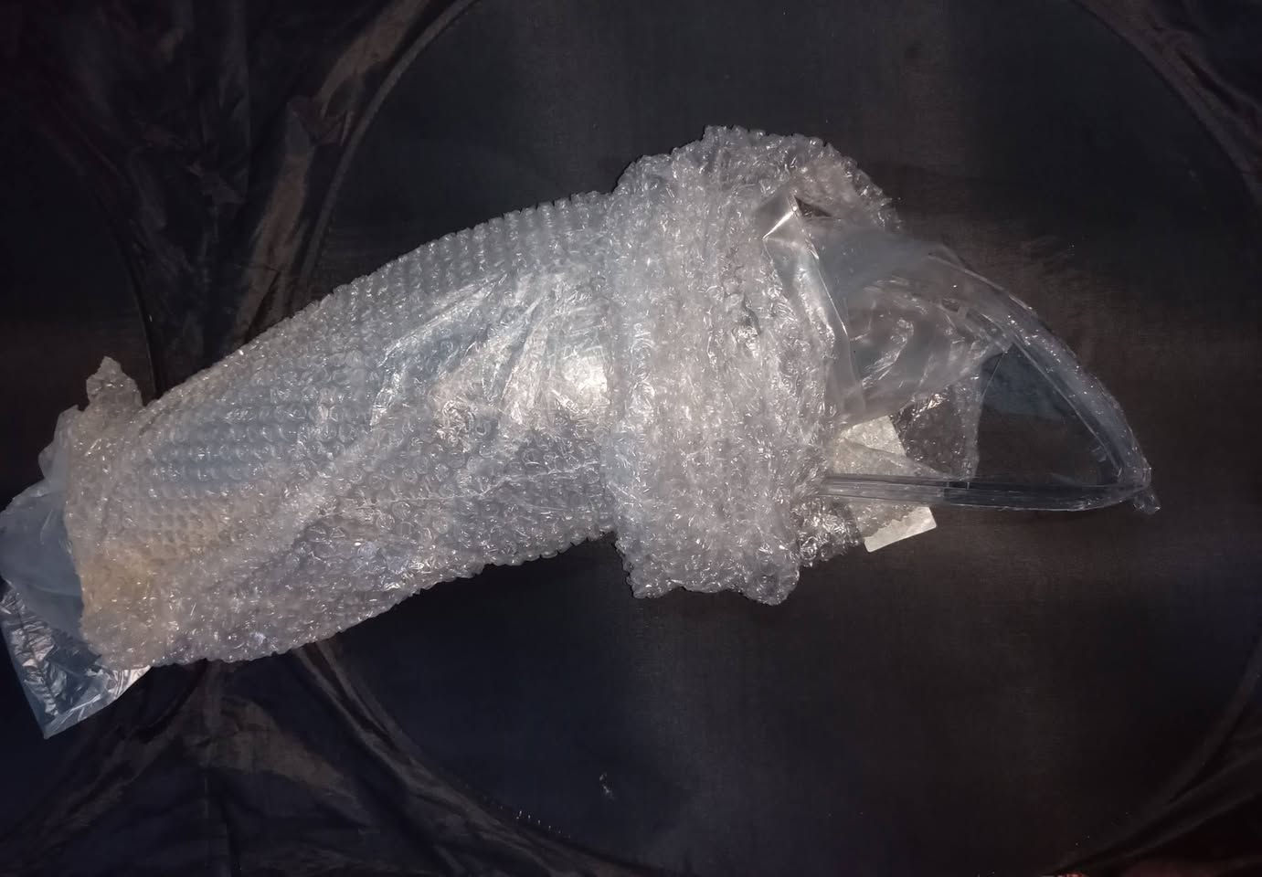 سلام عليكم 
زوج جام لايت النترا موديل 16
اكو واحد تجاري والثاني اصلي مال تفصيخ 🔱
مكاني بغداد 🔱 
السعر 30الف 
اتصال ***********
